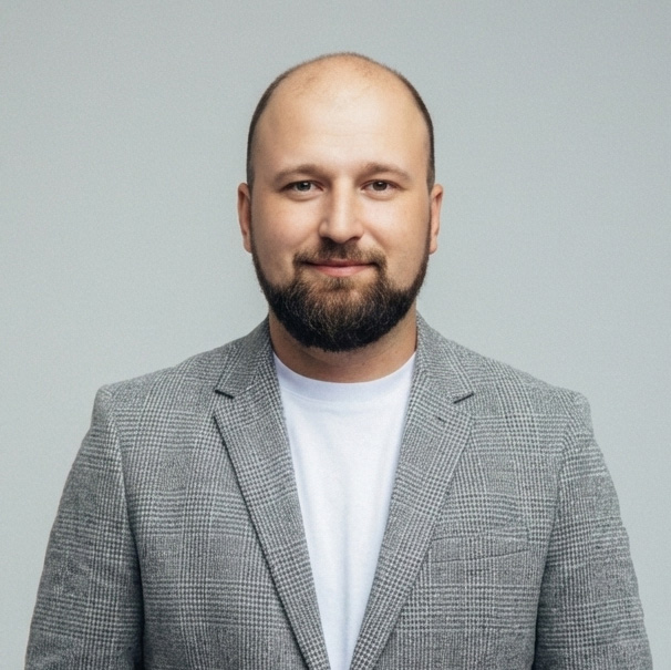 Никита Горелов