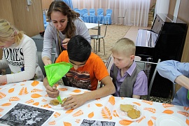 Мастер-класс «Сказочный имбирный пряник» для ребят из Детского дома (Первоуральск, декабрь, 2017)